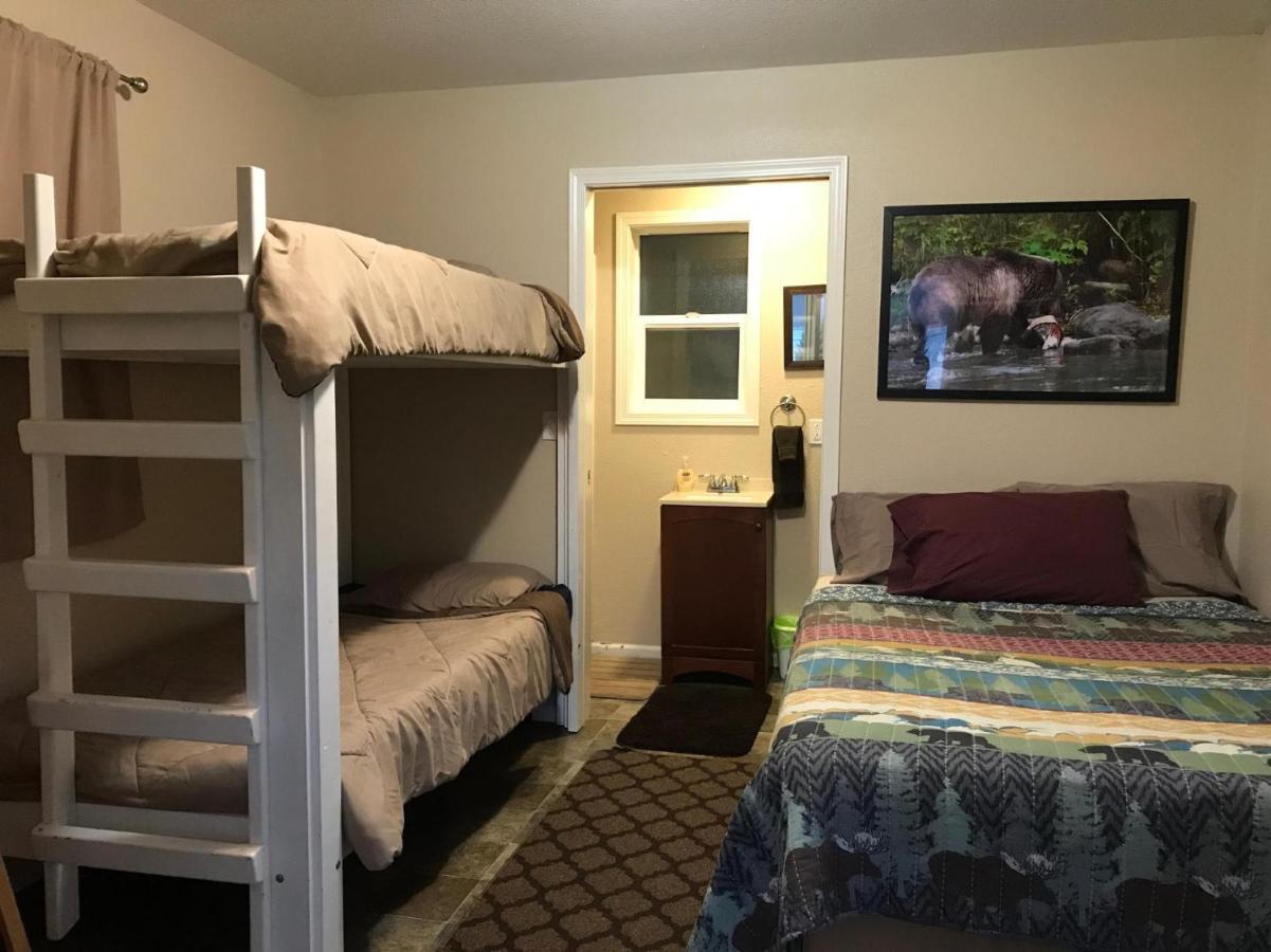 Cabin 1 Lynn View Lodge 헤인즈 외부 사진